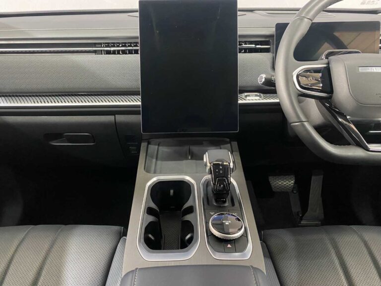 27ca9530-c16c-4d9f-8cdb-a0e3c2270fb9