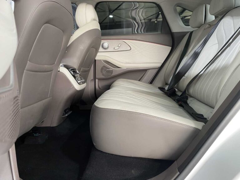 444c7ae2-1f67-4e38-a14c-644719654e06