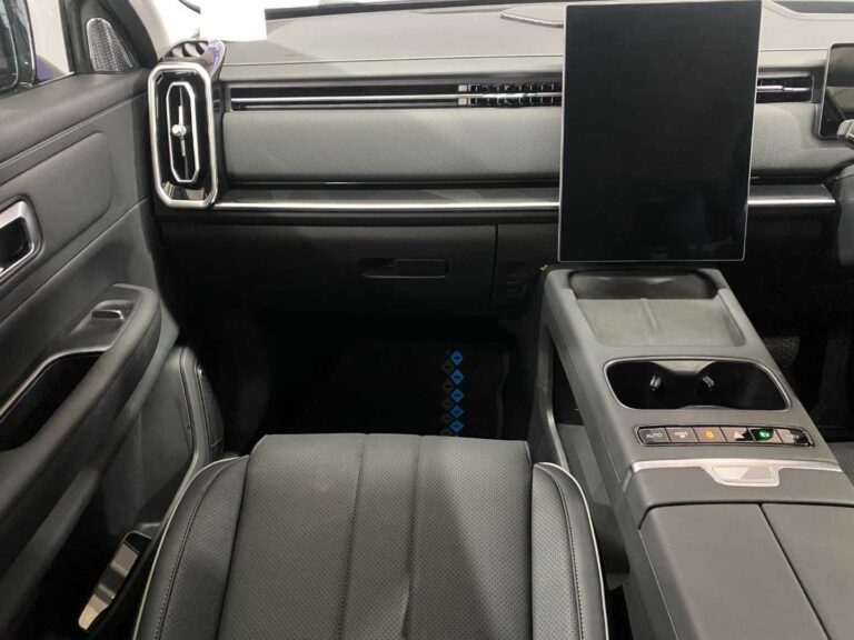 7f562a24-f028-4e55-90d6-00a2c1b63c37