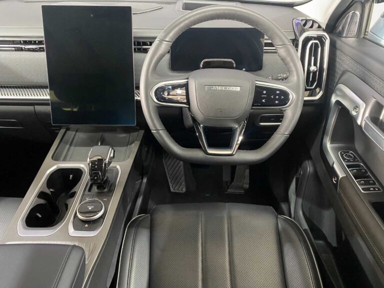 8289a372-cee7-49d0-a099-b1de9e890131