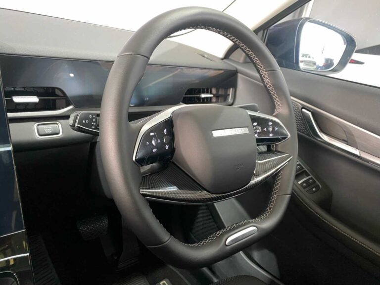 835f3bc0-9d55-4b21-b3e3-0c467b343b58