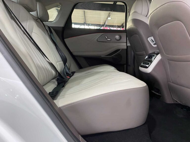 8e2574d6-f21c-4b3b-b5b3-ab7638101a7a