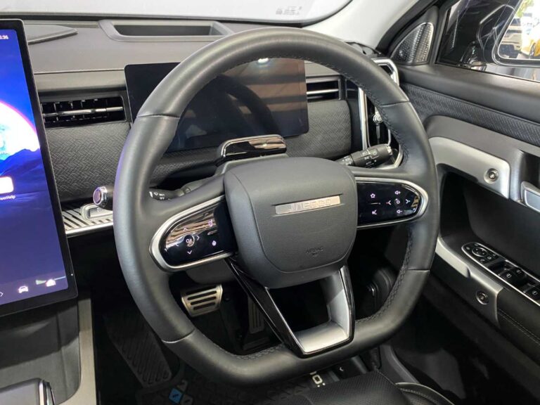 98c37b77-a51f-4cfb-8b7c-2fe4b89b0494