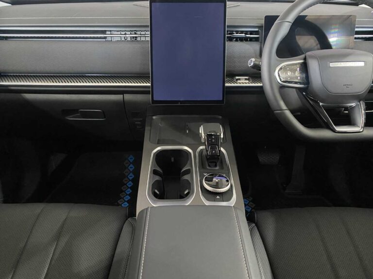 b8a145c8-f949-40f5-8800-71faa331be41