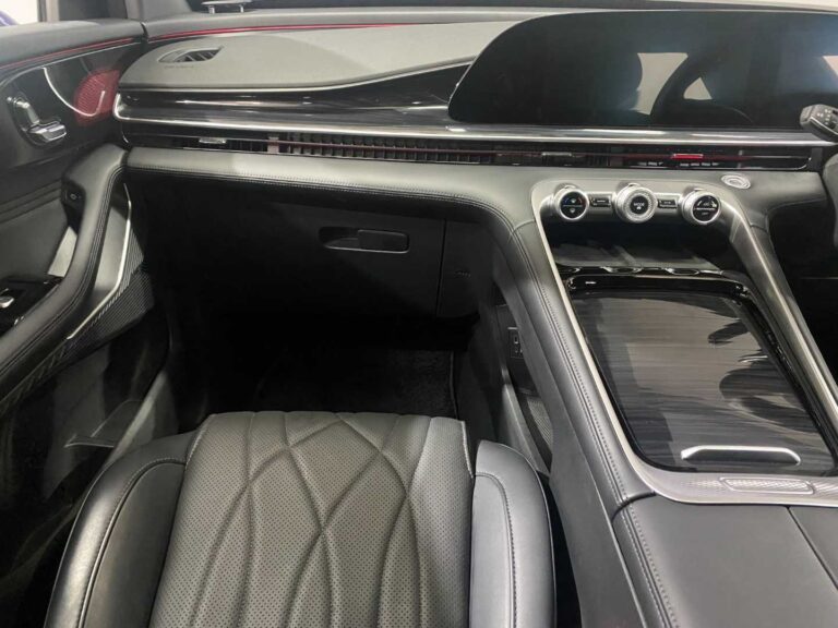 e124921c-06de-40aa-908d-3b30c08e12eb