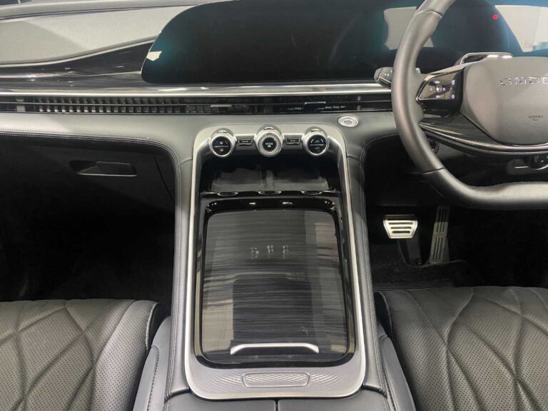 f3f0e39e-4b74-4cdd-b43b-61f7ff4f4ee8