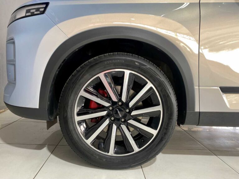 f9f70c40-c063-41fd-b5f9-43fac22e152c