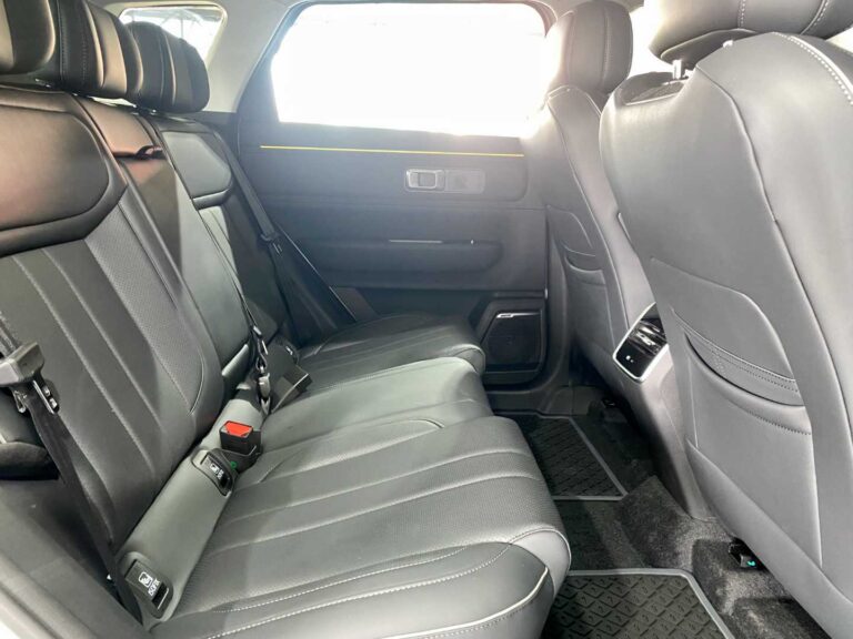 fb0a671c-2a89-4117-b613-b4d7653433e3