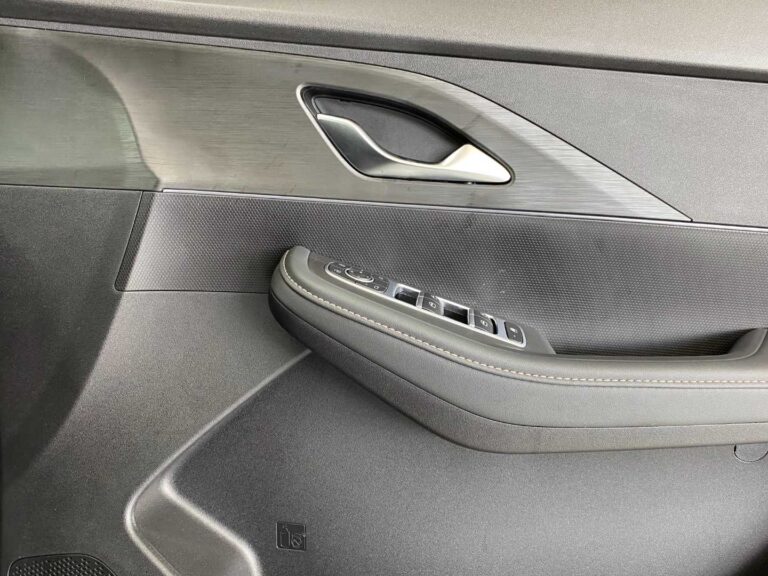 d0ad1f06-34cd-477c-812f-6a36fb8104ed