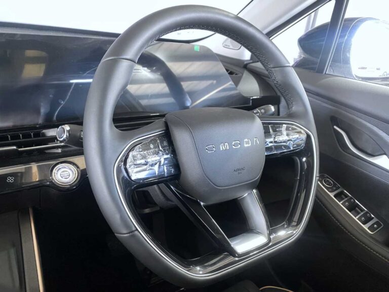 e0b02756-bde8-4d51-bdd3-b5549f9fe650